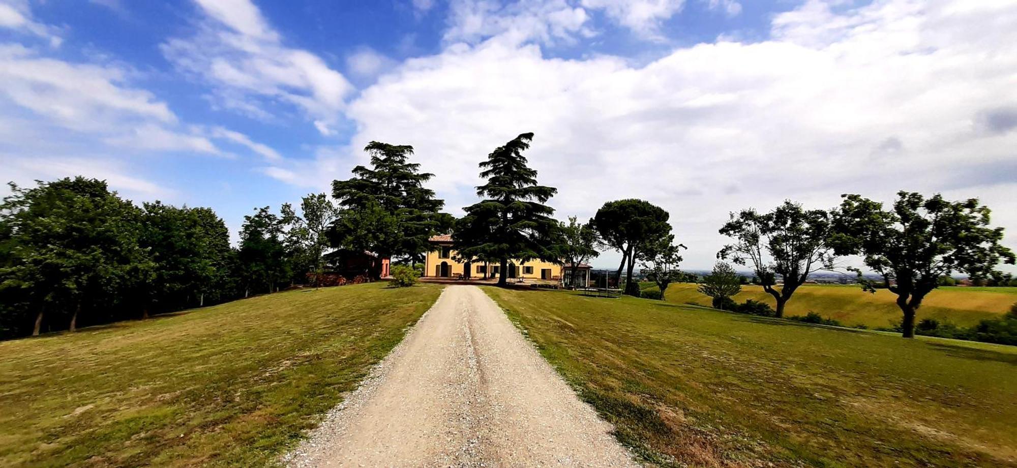 Room&Breakfast La Gramadora Castel San Pietro Terme Exteriör bild