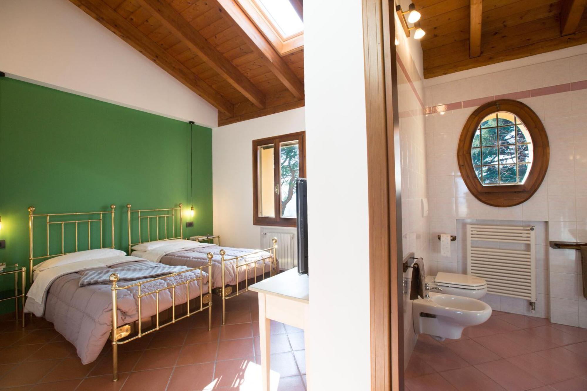 Room&Breakfast La Gramadora Castel San Pietro Terme Exteriör bild